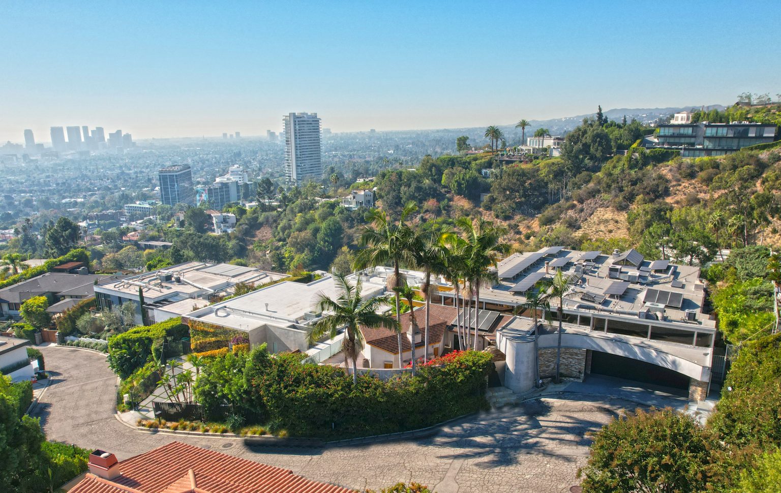 1443 Devlin Drive Los Angeles, CA 90069 A Birds Eye