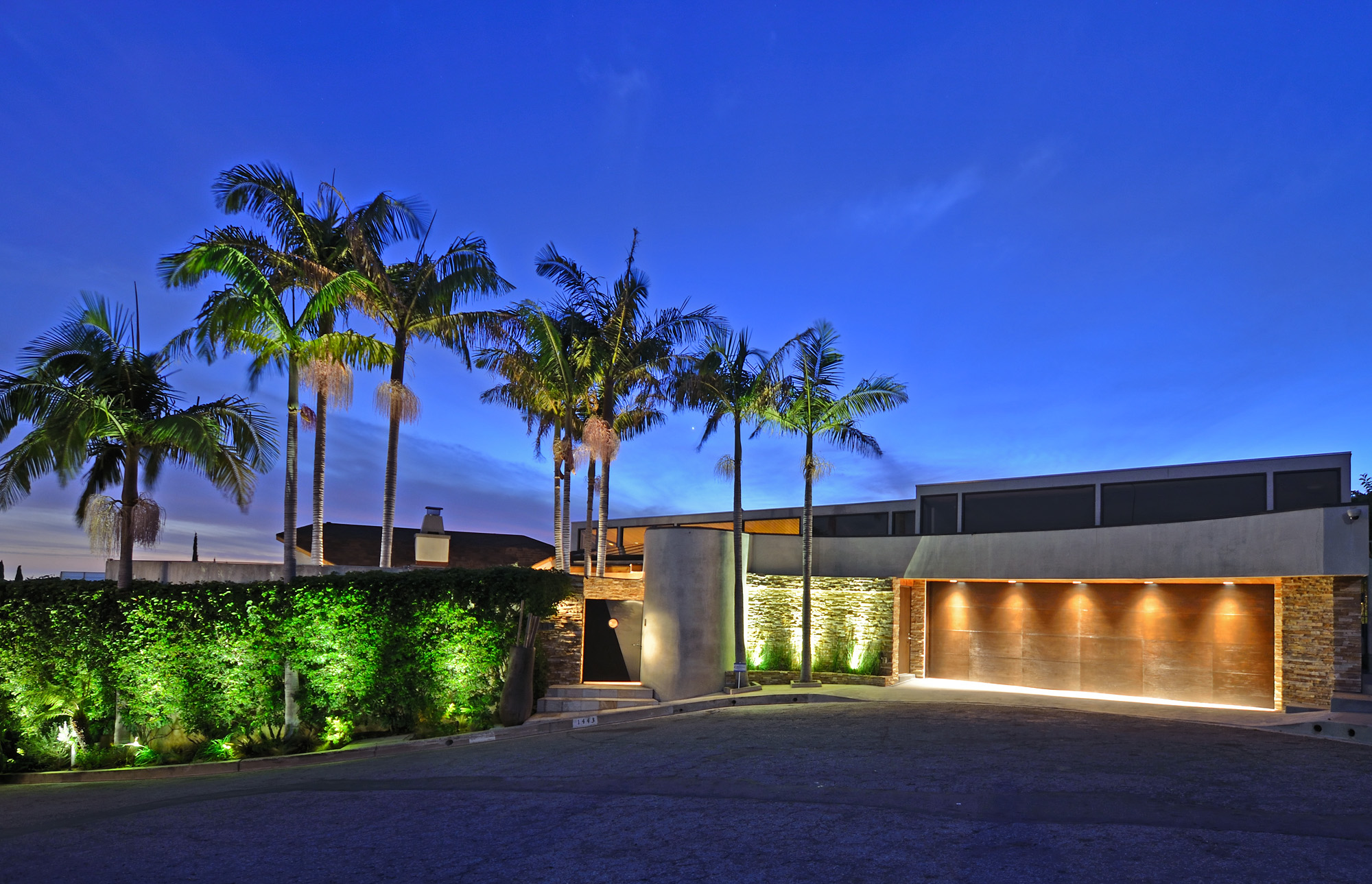 1443 Devlin Drive Los Angeles, CA 90069 A Birds Eye